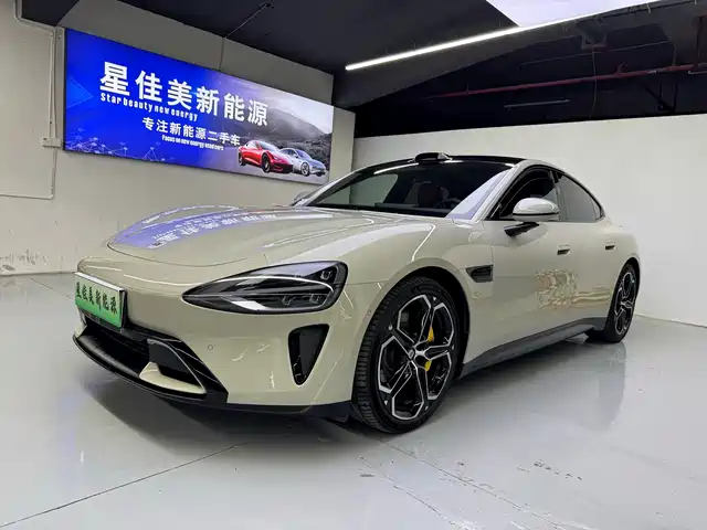 XIAOMI CAR XIAOMI SU7 2024