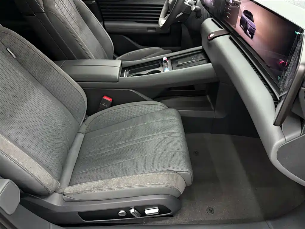 Ауди Ауди. Audi E5 Sportback — миниатюра 14