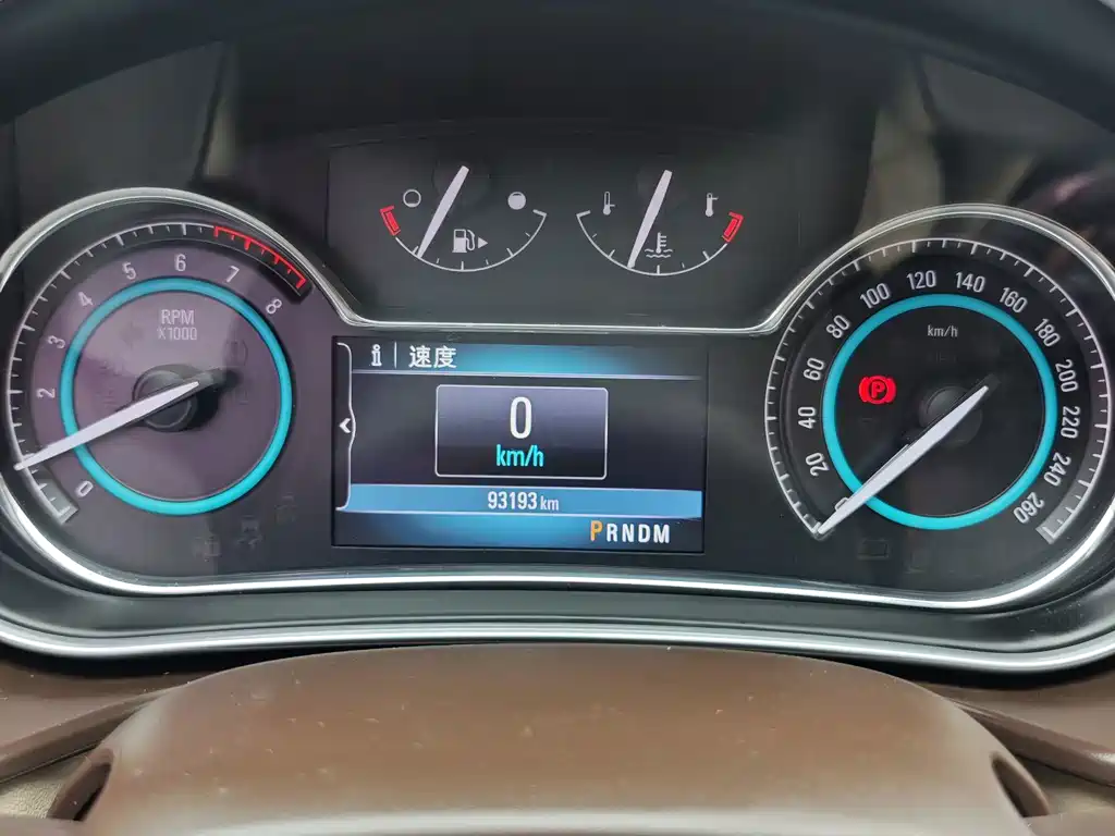 Buick Regal — миниатюра 7