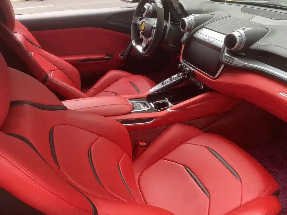 Ferrari GTC4Lusso — миниатюра 4