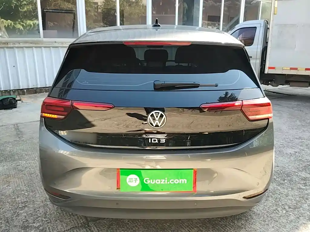 Volkswagen ID.3 — миниатюра 6