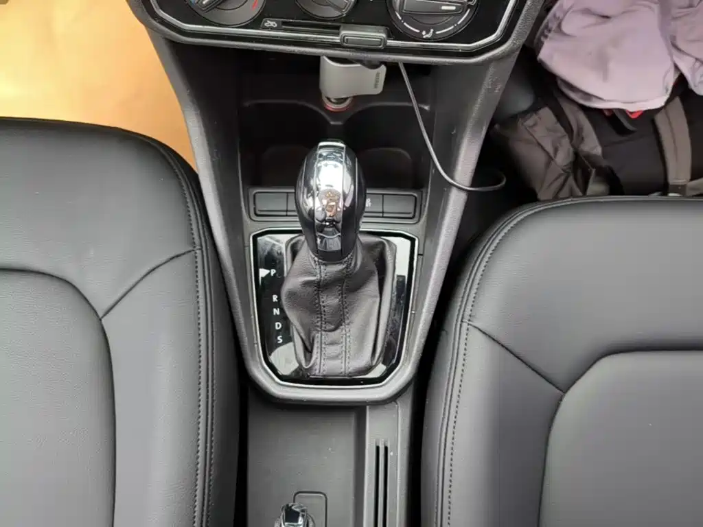 Volkswagen Jetta — миниатюра 14