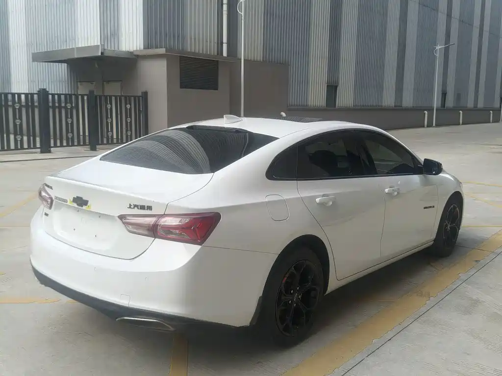 Chevrolet Malibu XL — миниатюра 6