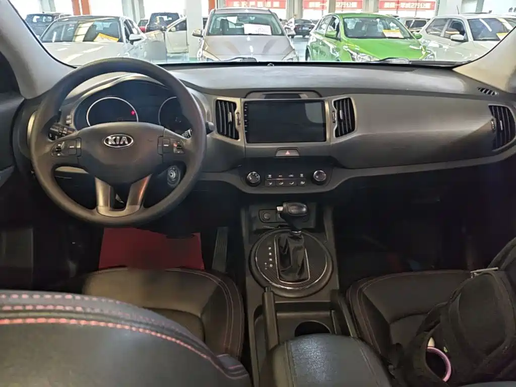 Kia Sportage — миниатюра 10