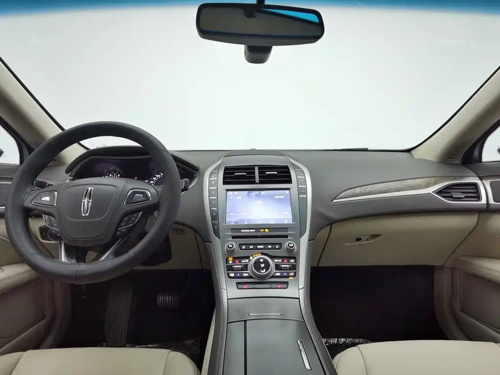 Lincoln MKZ — миниатюра 5