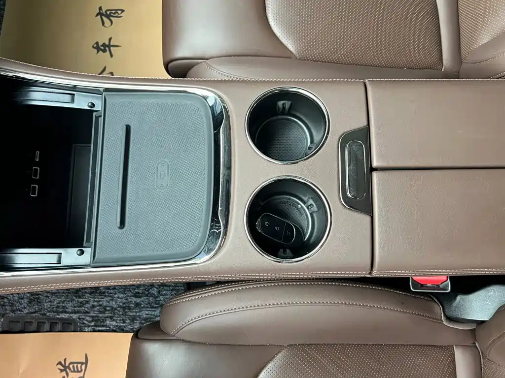 Leapmotor Leapmotor C11 — миниатюра 12