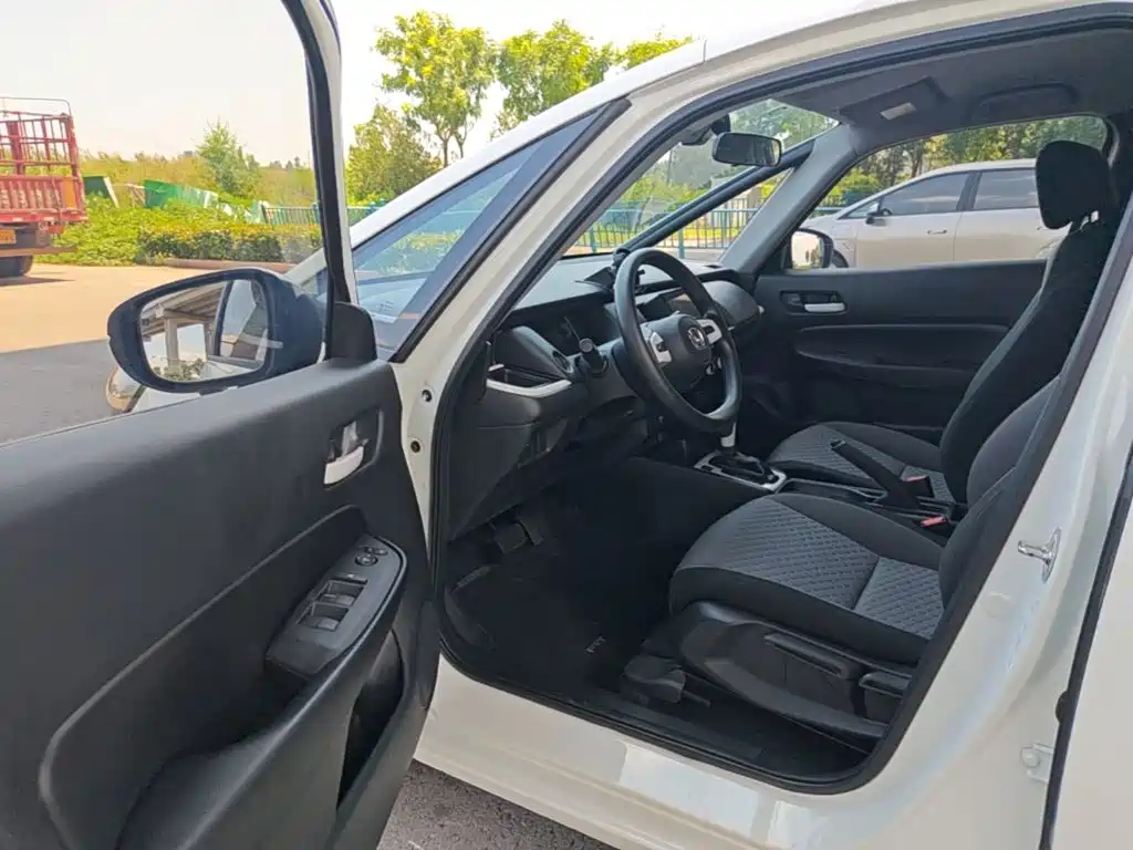 Honda Fit — миниатюра 16