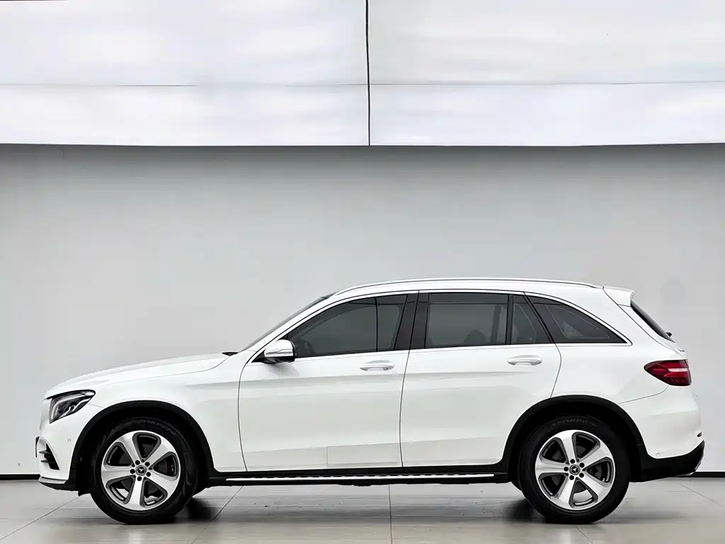 Mercedes-Benz GLC — миниатюра 16