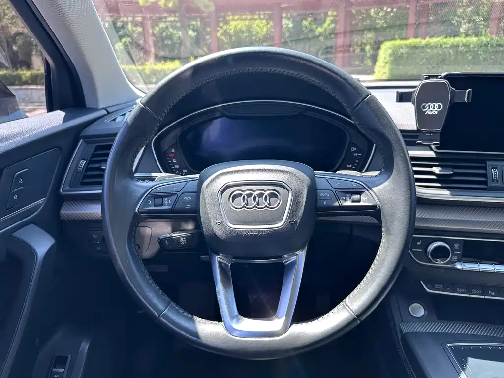 Audi Q5L — миниатюра 4