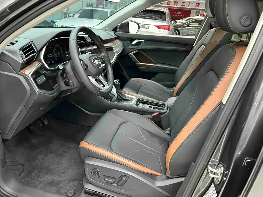 Audi Q3 — миниатюра 11