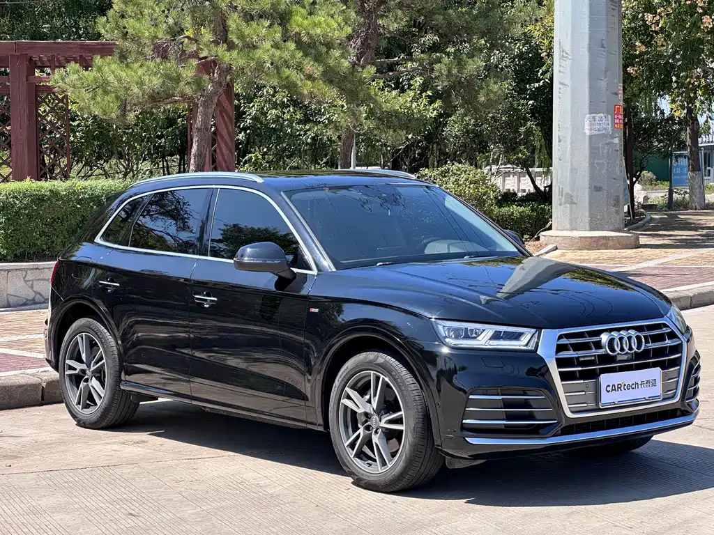 Audi Q5L — миниатюра 15