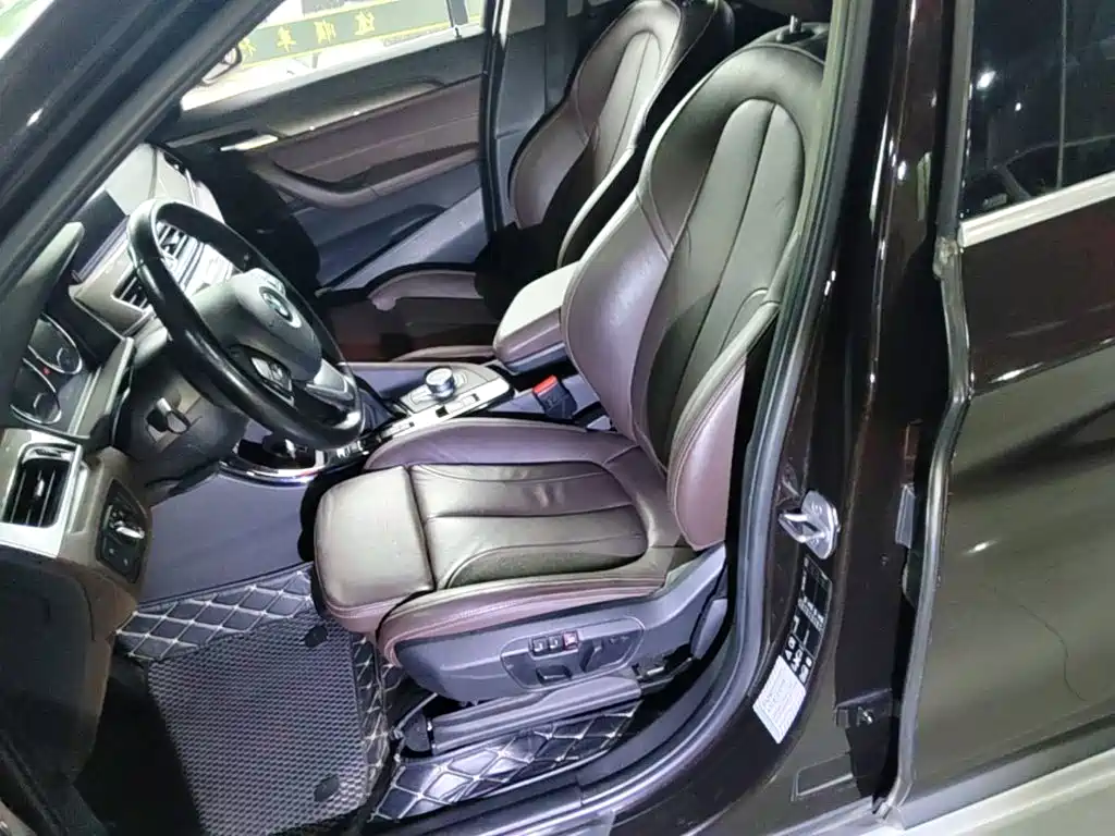 BMW X1 — миниатюра 15