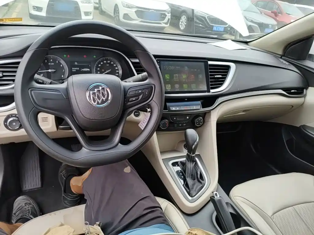 Buick Excelle — миниатюра 10