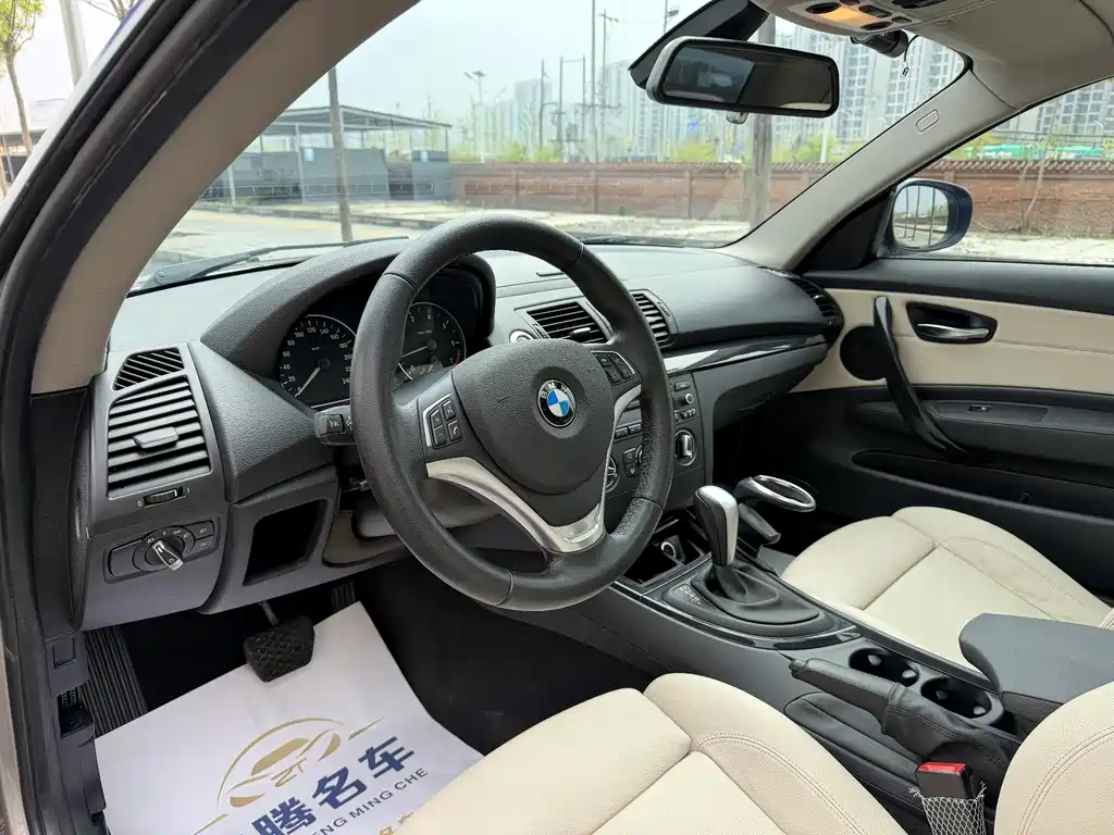 BMW 1 Series 1 2011 120i