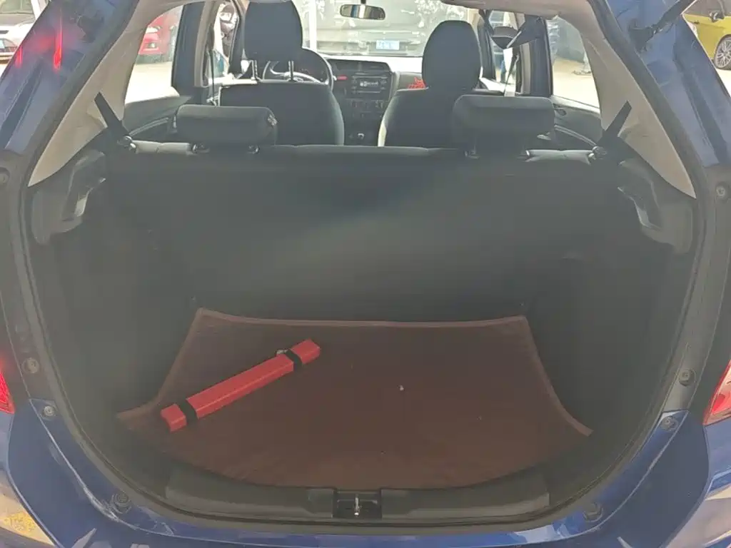 Honda Fit — миниатюра 19