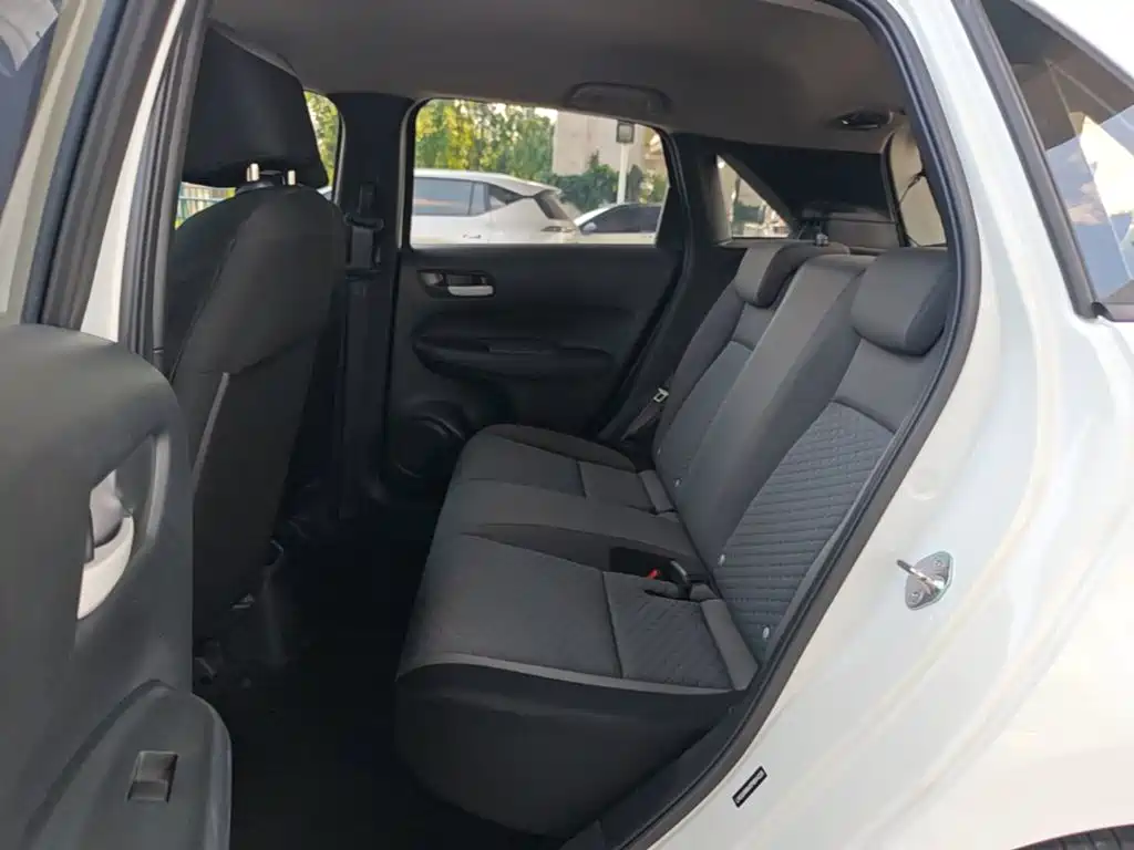 Honda Fit — миниатюра 17
