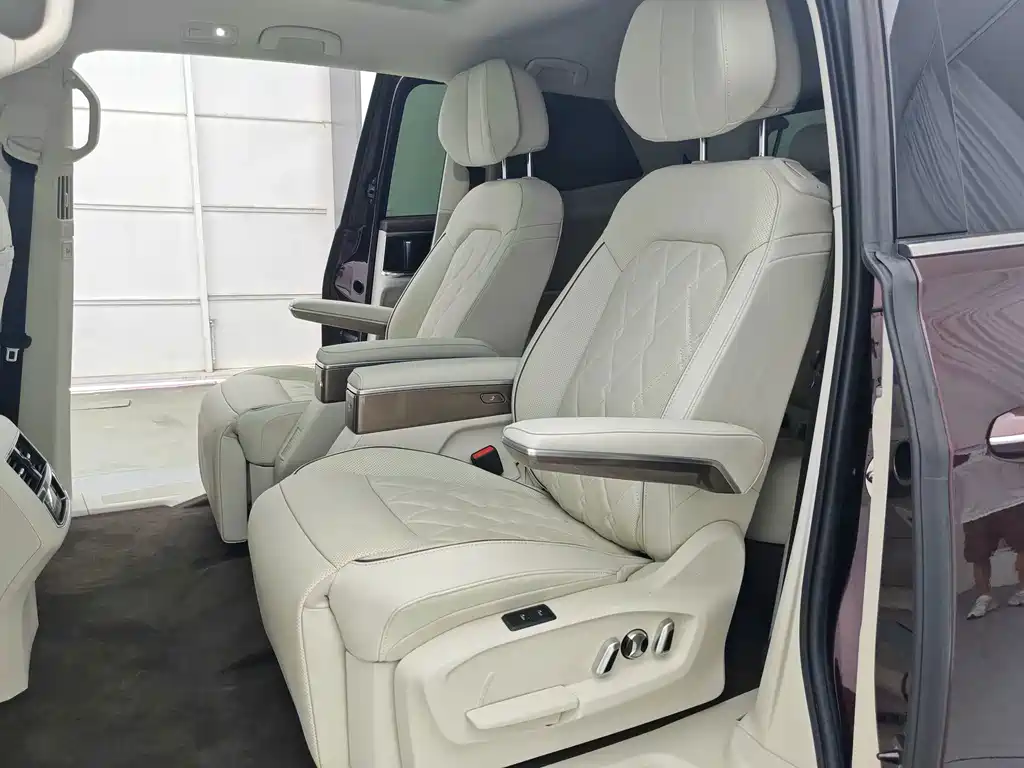 Volkswagen Viloran — миниатюра 6
