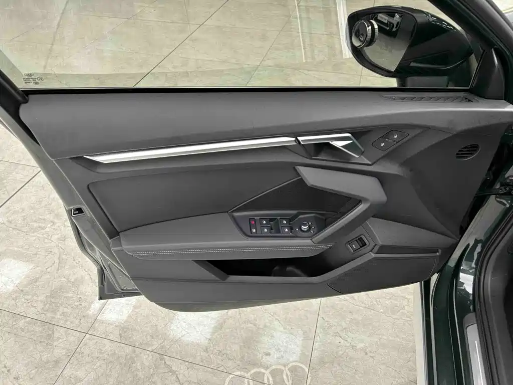 Audi A3 — миниатюра 10