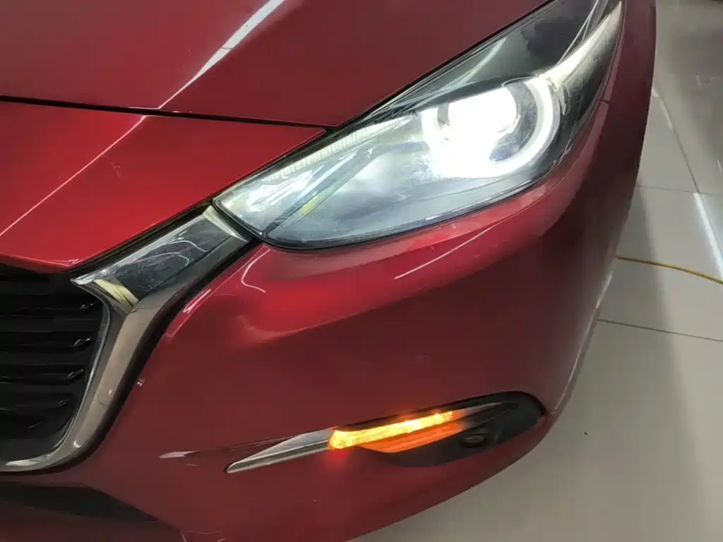 Mazda 3 Axela — миниатюра 24