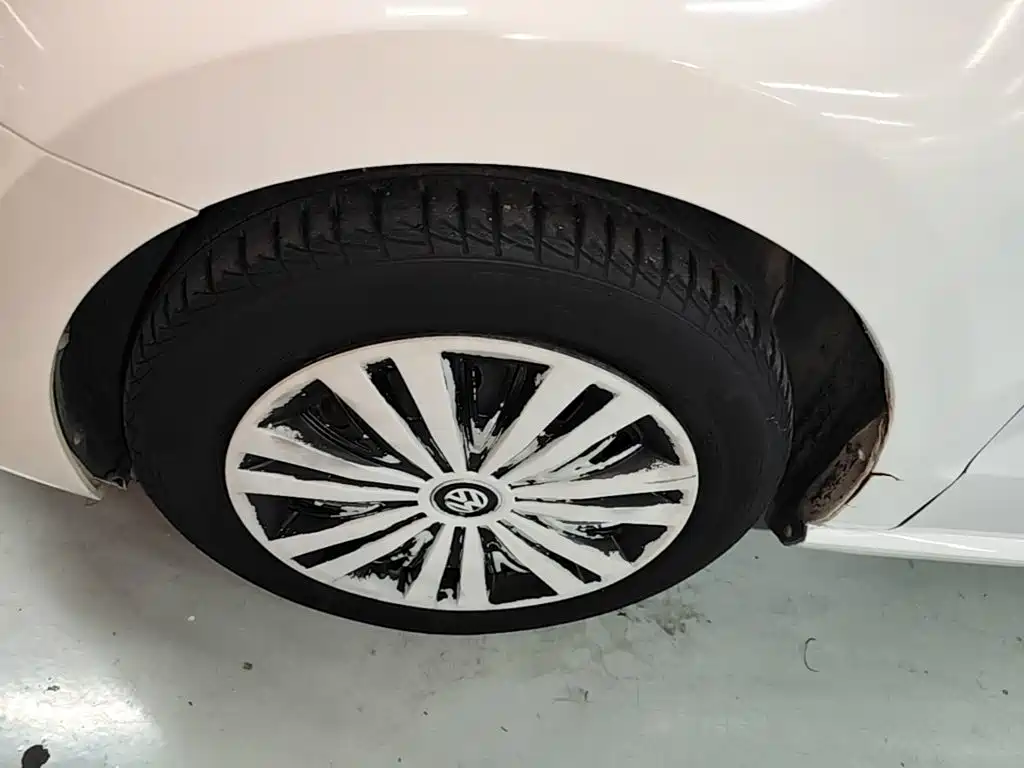 Volkswagen Polo — миниатюра 23