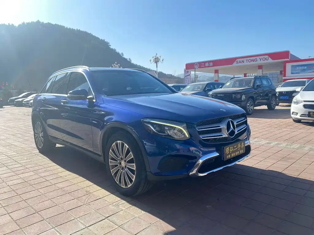 Mercedes-Benz GLC 2016 GLC 260 4MATIC