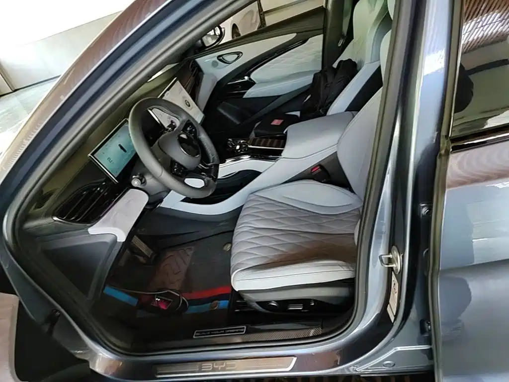 BYD Seal — миниатюра 15
