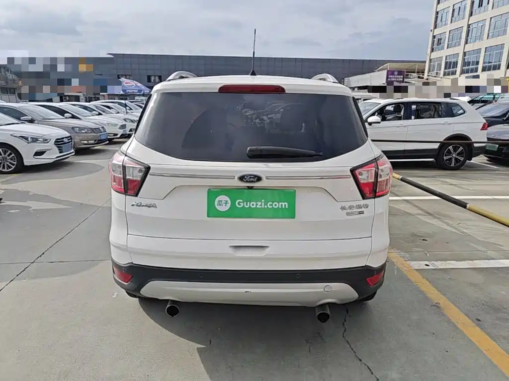 Ford Kuga — миниатюра 6