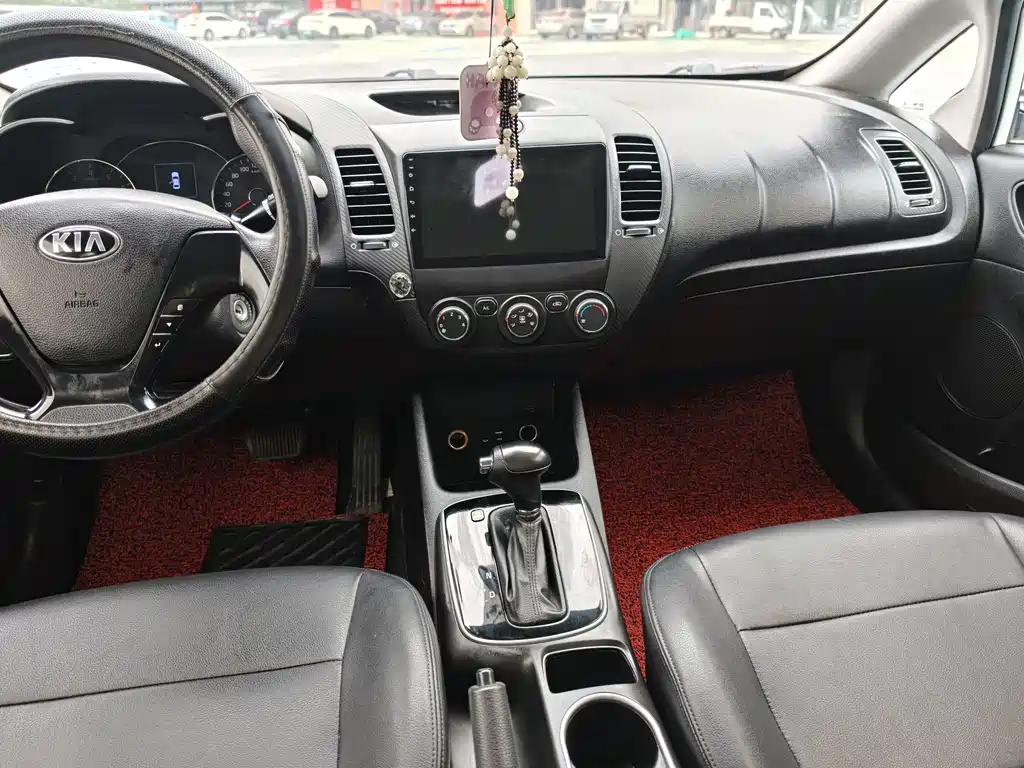 Kia K3 — миниатюра 9