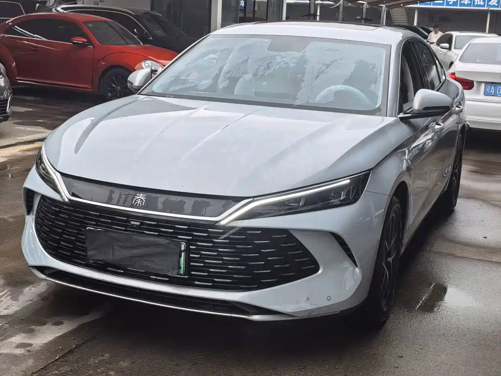 BYD Qin L