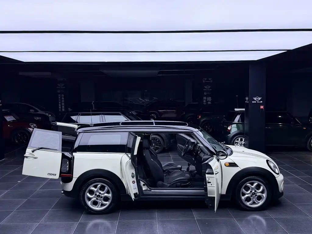 MINI Mini Clubman — миниатюра 4