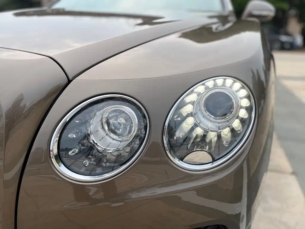 Bentley Flying Spur 2017 4.0T V8 S Standard