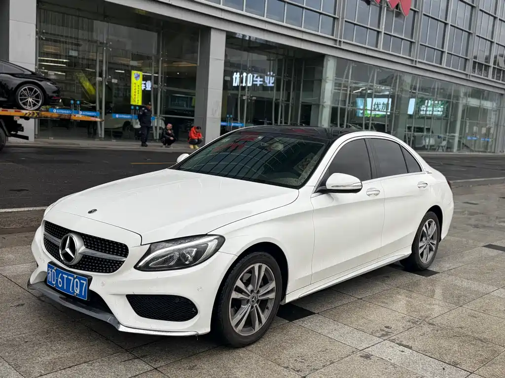 Mercedes-Benz C-Class 2018