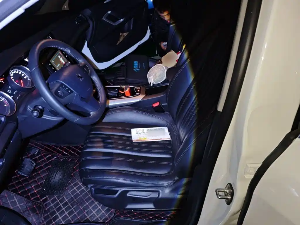 Peugeot 408 — миниатюра 12