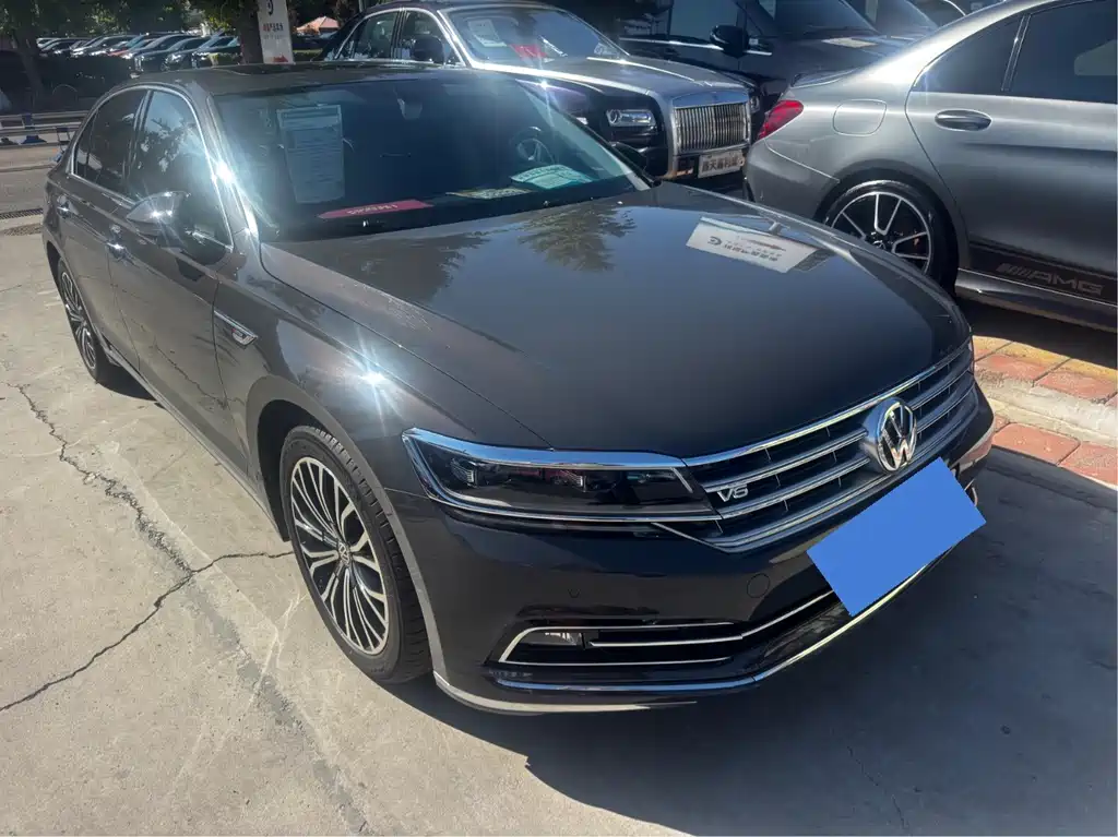 Volkswagen Phideon — миниатюра 3