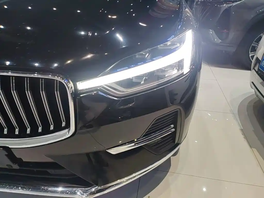 Volvo XC60 — миниатюра 24