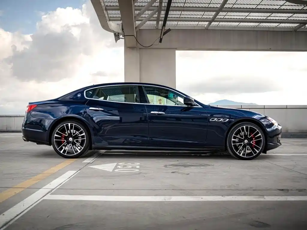 Maserati Quattroporte — миниатюра 6