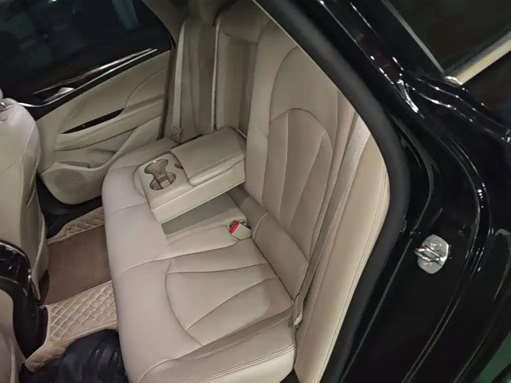 Buick LaCrosse — миниатюра 17