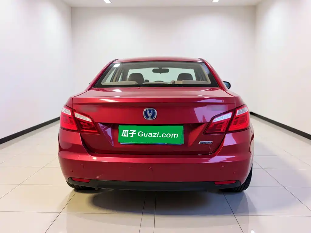 Changan Eado — миниатюра 5