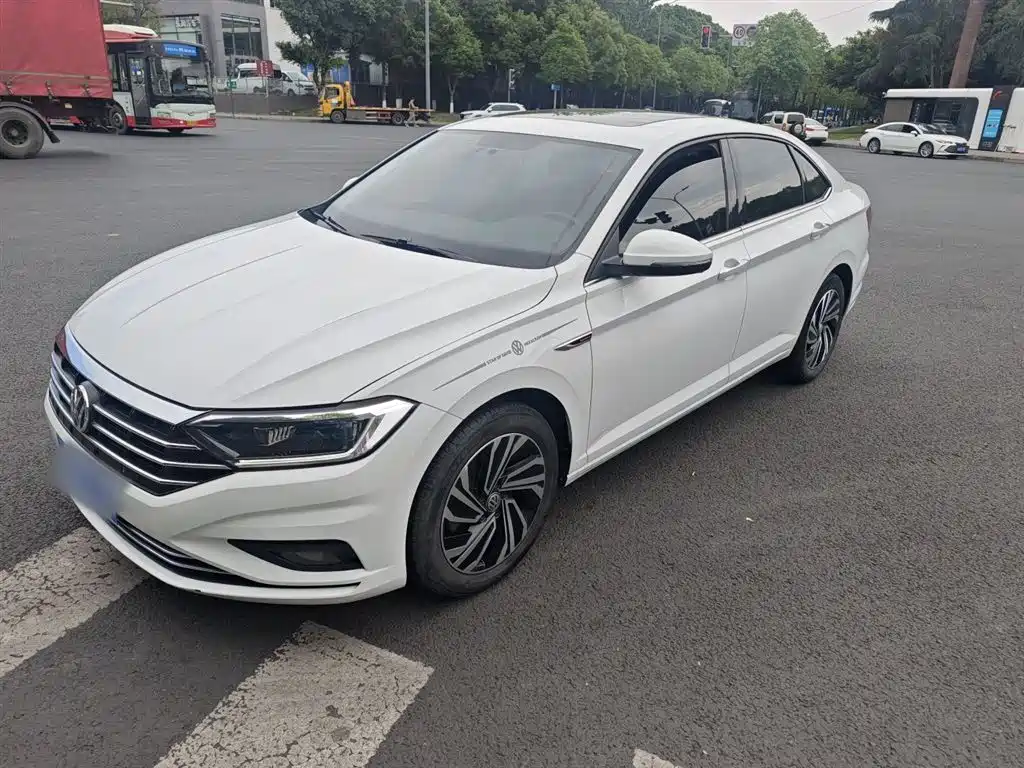 Volkswagen Sagitar 2021 280TSI DSG