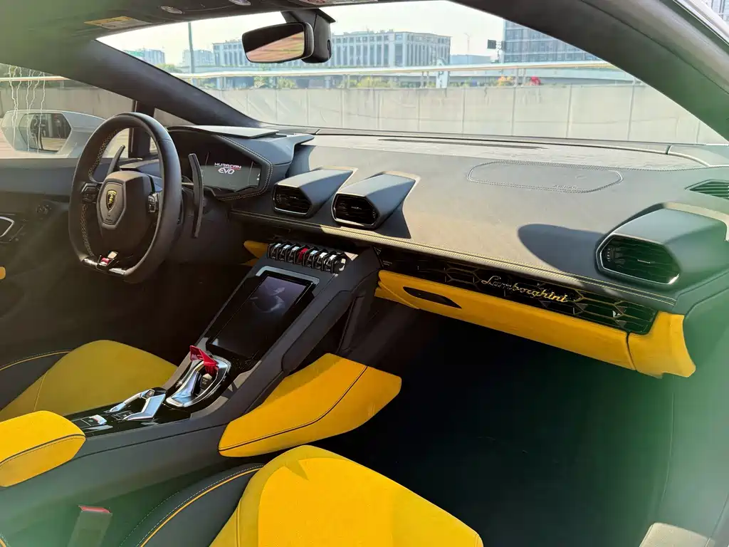Lamborghini Huracán — миниатюра 14
