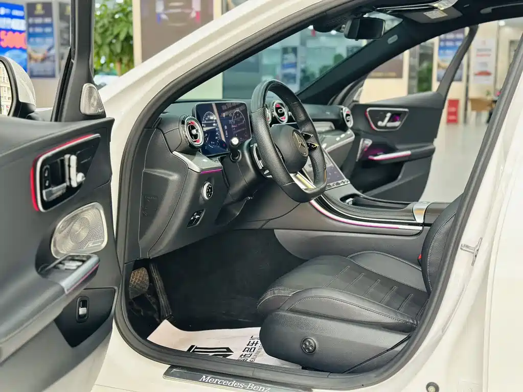 MERCEDES-BENZ C CLASS