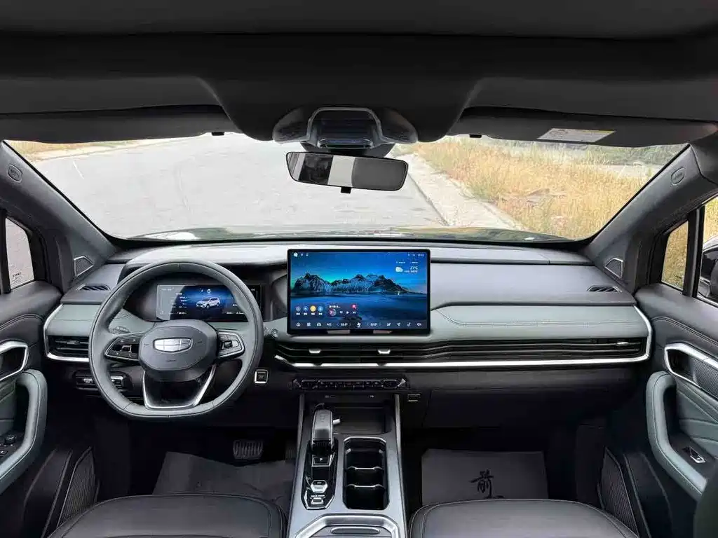Geely Haoyue L — миниатюра 6