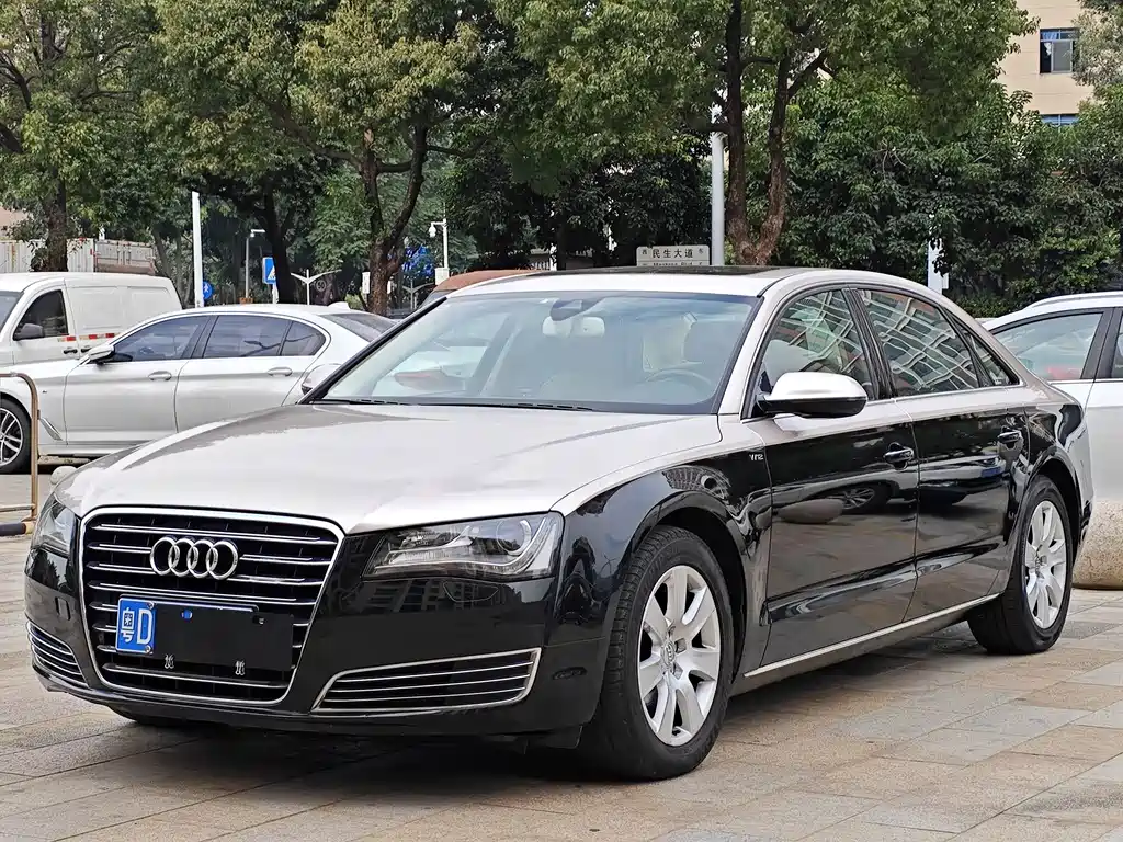 Audi A8 2013