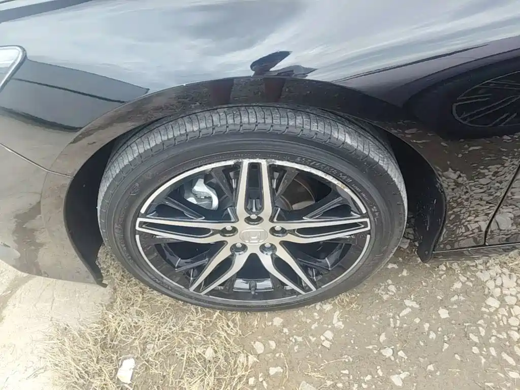 Honda Accord — миниатюра 23