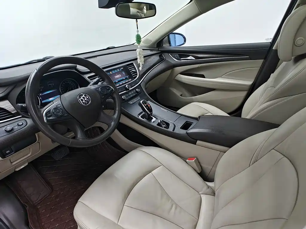 Buick LaCrosse — миниатюра 7