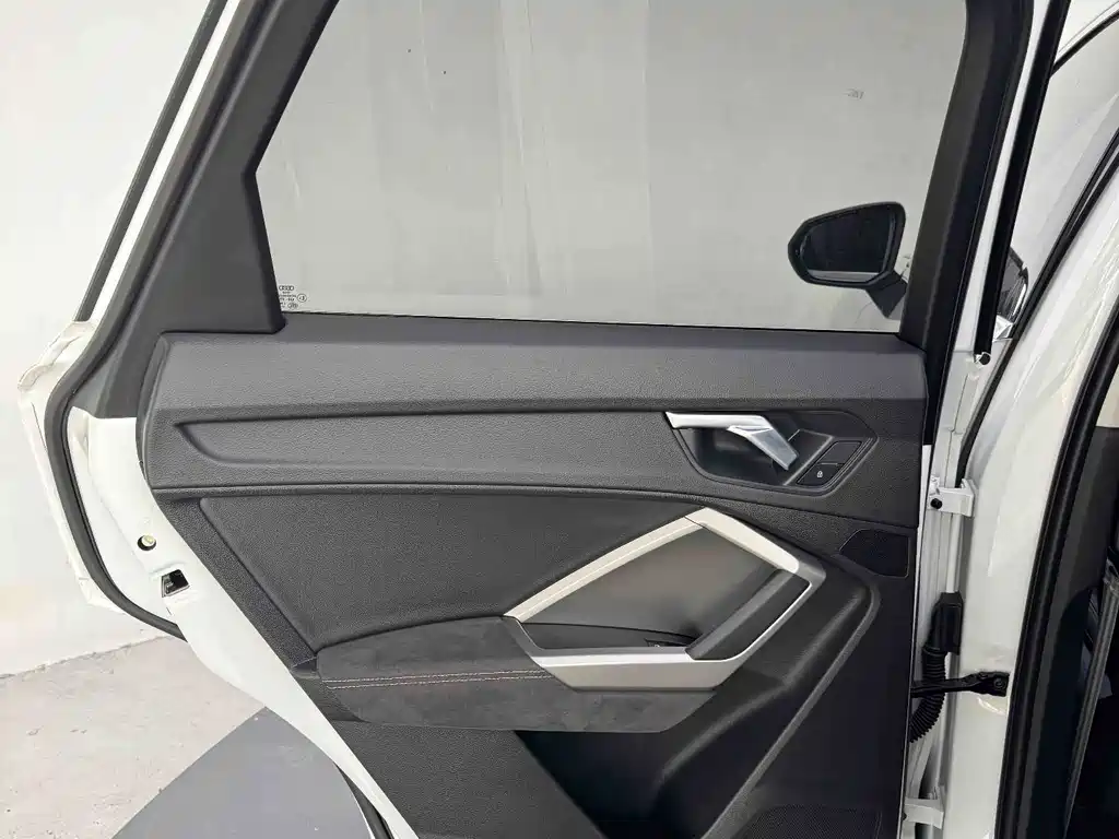 Audi Q3 — миниатюра 41