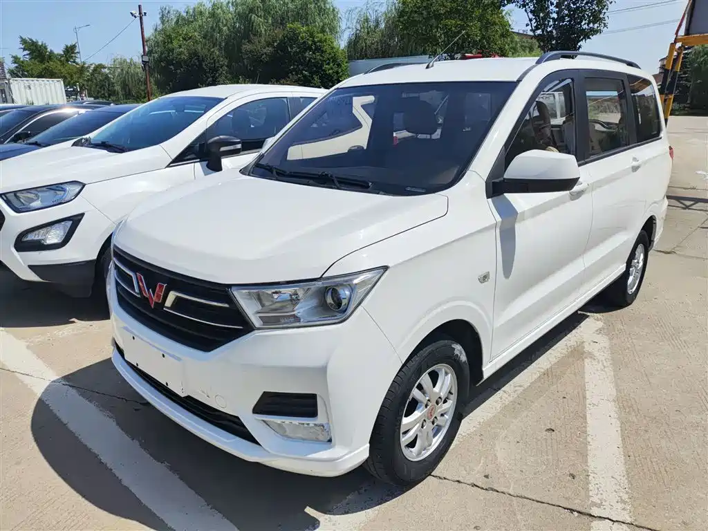 Wuling Hongguang 2023