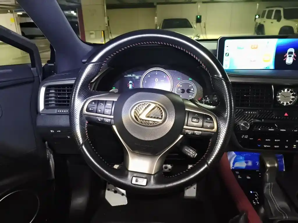 Lexus RX — миниатюра 3