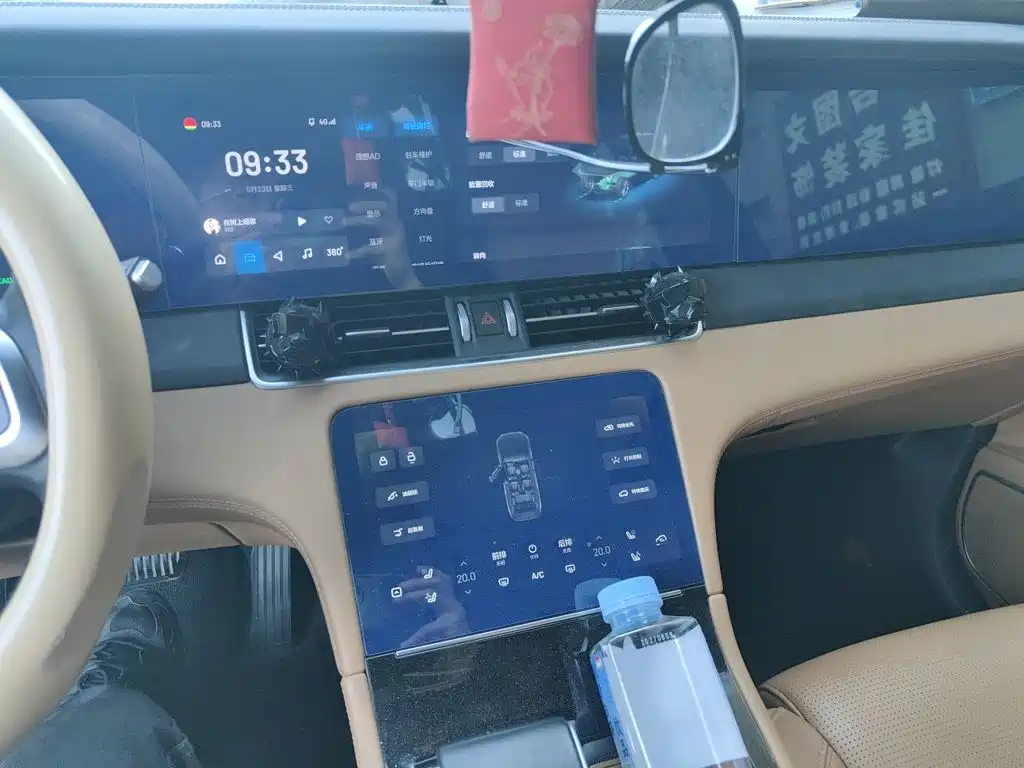 Li Auto Li ONE — миниатюра 9
