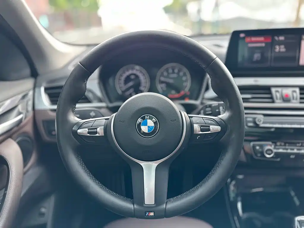 BMW X1 — миниатюра 23
